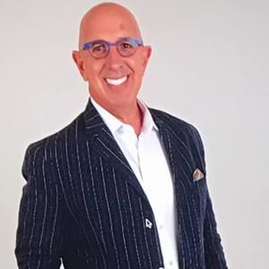 Meet your Posher, Barry